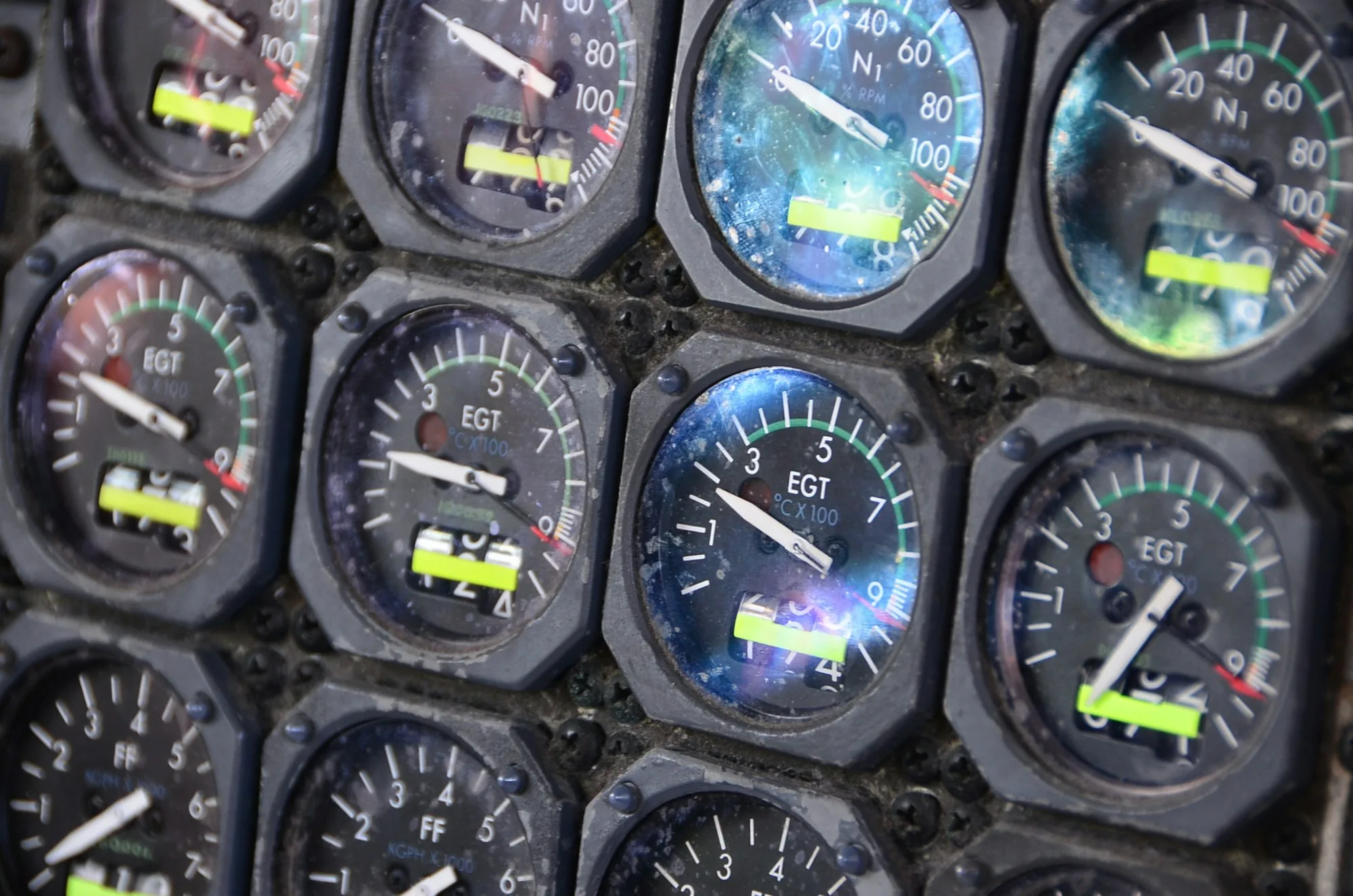 Aircraft instrument panel displaying flight information